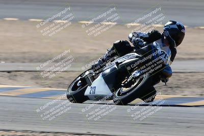 media/Feb-13-2022-SoCal Trackdays (Sun) [[c9210d39ca]]/Turn 14 (1130am)/